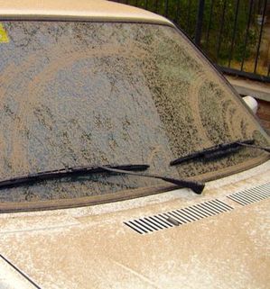 0311ov effects of Yellow or Chinese Dust on a car windshield.jpg